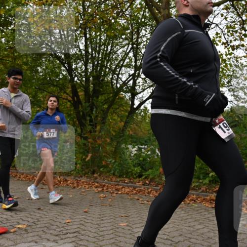 11.10.2026 - Bramfelder Halbmarathon 2026 J. Mangold http://msf.ph/oto/10828220 11.10.2026 10:49:36 Laufen 194, 577, 589, 611 meine-sportfotos.de