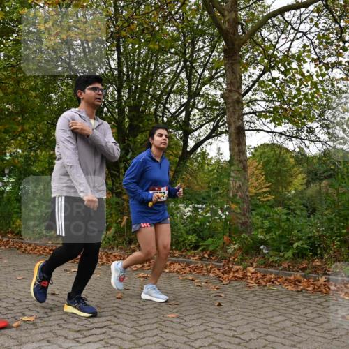 11.10.2026 - Bramfelder Halbmarathon 2026 J. Mangold http://msf.ph/oto/10828224 11.10.2026 10:49:36 Laufen 194, 577, 589, 611 meine-sportfotos.de