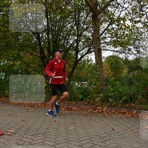 11.10.2026 - Bramfelder Halbmarathon 2026 J. Mangold http://msf.ph/oto/10828320 11.10.2026 10:51:08 Laufen 171 meine-sportfotos.de
