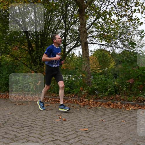 11.10.2026 - Bramfelder Halbmarathon 2026 J. Mangold http://msf.ph/oto/10828520 11.10.2026 10:55:08 Laufen 173, 434, 526, 761 meine-sportfotos.de