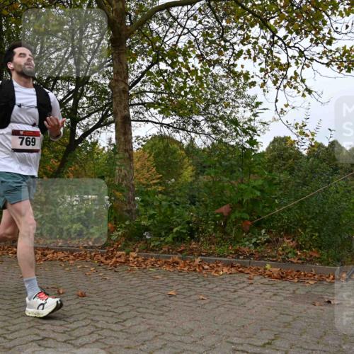 11.10.2026 - Bramfelder Halbmarathon 2026 J. Mangold http://msf.ph/oto/10828647 11.10.2026 10:57:00 Laufen 75, 270, 323, 553, 769 meine-sportfotos.de