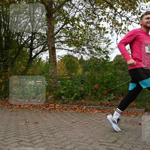11.10.2026 - Bramfelder Halbmarathon 2026 J. Mangold http://msf.ph/oto/10828664 11.10.2026 10:57:04 Laufen 75, 270, 323, 360, 553, 769 meine-sportfotos.de
