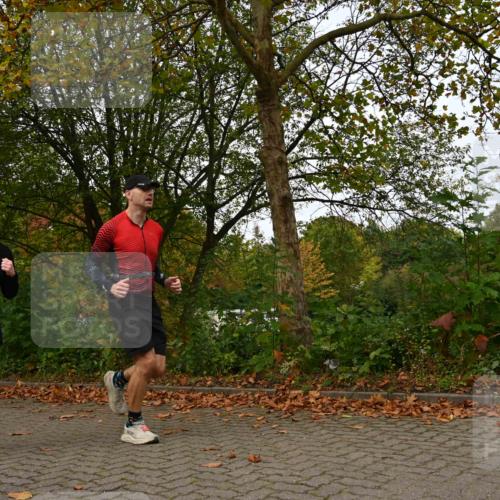 11.10.2026 - Bramfelder Halbmarathon 2026 J. Mangold http://msf.ph/oto/10828757 11.10.2026 10:58:20 Laufen 110, 191, 455, 614, 801 meine-sportfotos.de