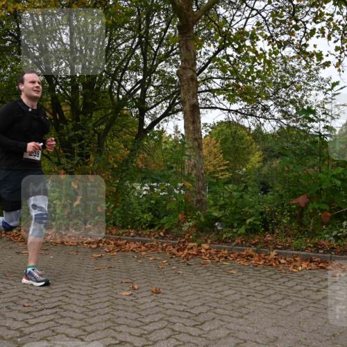 11.10.2026 - Bramfelder Halbmarathon 2026 J. Mangold http://msf.ph/oto/10828848 11.10.2026 10:59:37 Laufen 239, 799 meine-sportfotos.de