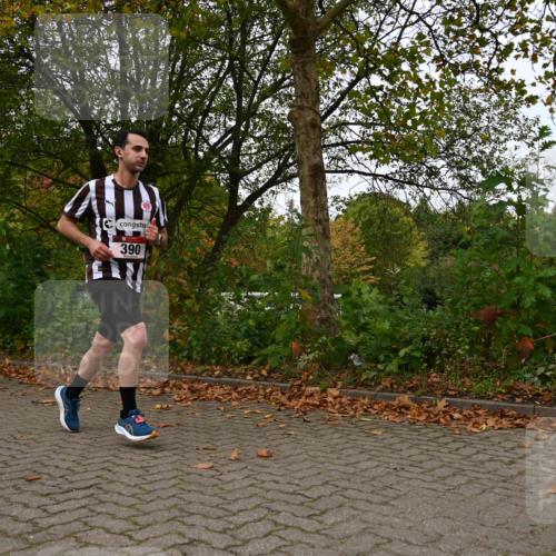 11.10.2026 - Bramfelder Halbmarathon 2026 J. Mangold http://msf.ph/oto/10828888 11.10.2026 10:59:57 Laufen 390, 456 meine-sportfotos.de