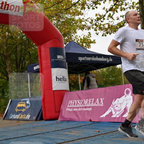 11.10.2026 - Bramfelder Halbmarathon 2026 J. Mangold http://msf.ph/oto/10828999 11.10.2026 11:01:08 Laufen 329, 385, 714 meine-sportfotos.de
