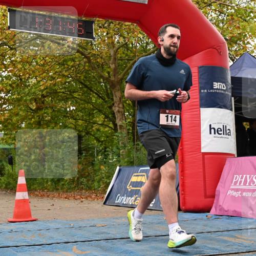 11.10.2026 - Bramfelder Halbmarathon 2026 J. Mangold http://msf.ph/oto/10829114 11.10.2026 11:01:44 Laufen 70, 114, 427 meine-sportfotos.de