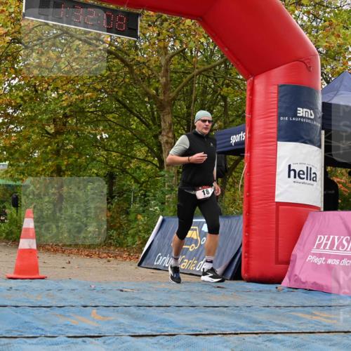 11.10.2026 - Bramfelder Halbmarathon 2026 J. Mangold http://msf.ph/oto/10829149 11.10.2026 11:02:06 Laufen 18 meine-sportfotos.de