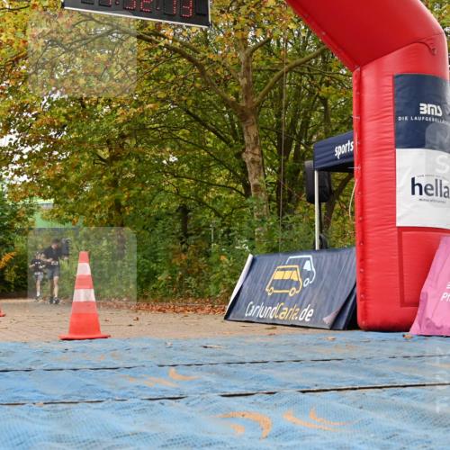 11.10.2026 - Bramfelder Halbmarathon 2026 J. Mangold http://msf.ph/oto/10829157 11.10.2026 11:02:11 Laufen  meine-sportfotos.de