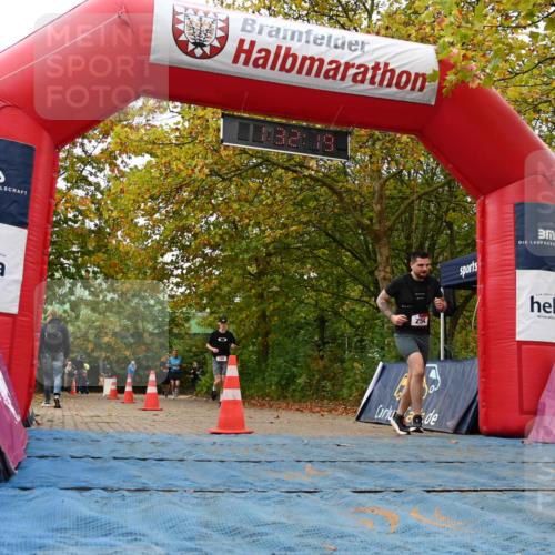 11.10.2026 - Bramfelder Halbmarathon 2026 J. Mangold http://msf.ph/oto/10829160 11.10.2026 11:02:18 Laufen 176, 254, 720 meine-sportfotos.de