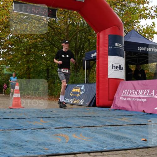 11.10.2026 - Bramfelder Halbmarathon 2026 J. Mangold http://msf.ph/oto/10829166 11.10.2026 11:02:21 Laufen 82, 176, 254, 720 meine-sportfotos.de