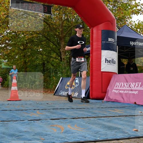 11.10.2026 - Bramfelder Halbmarathon 2026 J. Mangold http://msf.ph/oto/10829170 11.10.2026 11:02:21 Laufen 82, 176, 254, 720 meine-sportfotos.de