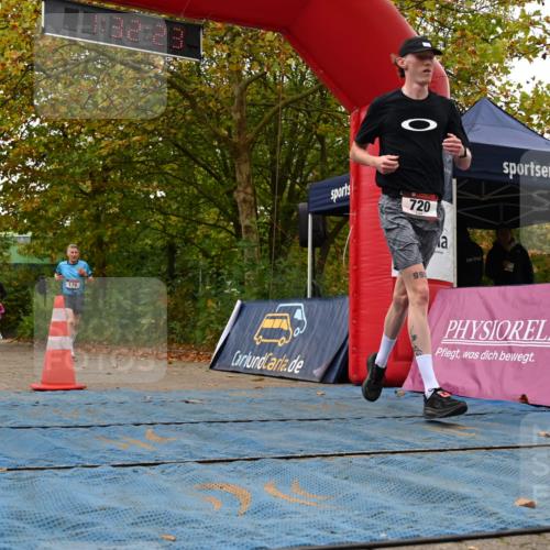 11.10.2026 - Bramfelder Halbmarathon 2026 J. Mangold http://msf.ph/oto/10829174 11.10.2026 11:02:22 Laufen 82, 176, 254, 429, 720 meine-sportfotos.de