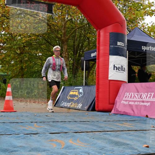 11.10.2026 - Bramfelder Halbmarathon 2026 J. Mangold http://msf.ph/oto/10829239 11.10.2026 11:02:38 Laufen 822 meine-sportfotos.de