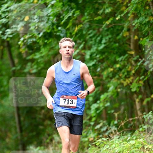 11.10.2026 - Bramfelder Halbmarathon 2026 Dr. Thomas Lammeyer http://msf.ph/oto/10829538 11.10.2026 11:10:46 Laufen 713 meine-sportfotos.de