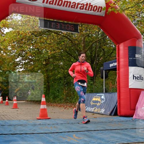11.10.2026 - Bramfelder Halbmarathon 2026 J. Mangold http://msf.ph/oto/10829576 11.10.2026 11:07:05 Laufen 808 meine-sportfotos.de