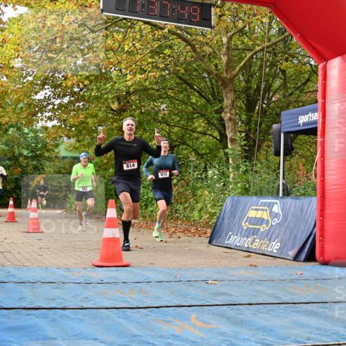 11.10.2026 - Bramfelder Halbmarathon 2026 J. Mangold http://msf.ph/oto/10829636 11.10.2026 11:07:47 Laufen 262, 704, 814, 815 meine-sportfotos.de