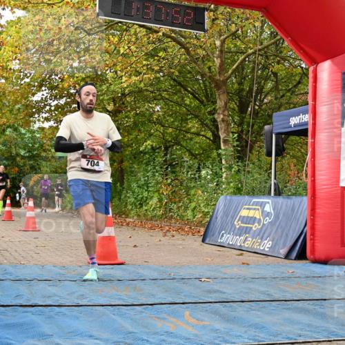 11.10.2026 - Bramfelder Halbmarathon 2026 J. Mangold http://msf.ph/oto/10829667 11.10.2026 11:07:50 Laufen 33, 262, 704, 814, 815 meine-sportfotos.de