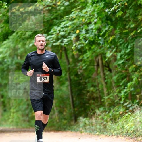 11.10.2026 - Bramfelder Halbmarathon 2026 Dr. Thomas Lammeyer http://msf.ph/oto/10829668 11.10.2026 11:11:15 Laufen 637 meine-sportfotos.de