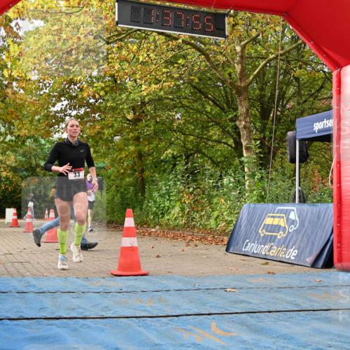 11.10.2026 - Bramfelder Halbmarathon 2026 J. Mangold http://msf.ph/oto/10829689 11.10.2026 11:07:54 Laufen 33, 565, 704 meine-sportfotos.de