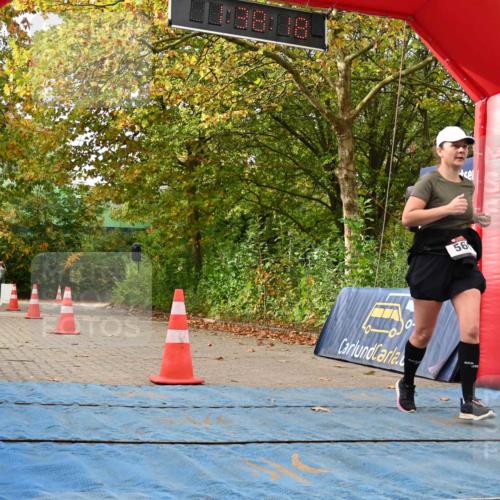 11.10.2026 - Bramfelder Halbmarathon 2026 J. Mangold http://msf.ph/oto/10829788 11.10.2026 11:08:16 Laufen 77, 560 meine-sportfotos.de