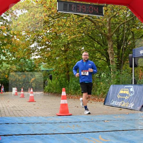 11.10.2026 - Bramfelder Halbmarathon 2026 J. Mangold http://msf.ph/oto/10829856 11.10.2026 11:09:02 Laufen 54, 557 meine-sportfotos.de
