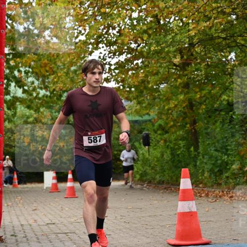 11.10.2026 - Bramfelder Halbmarathon 2026 J. Mangold http://msf.ph/oto/10829873 11.10.2026 11:09:17 Laufen  meine-sportfotos.de