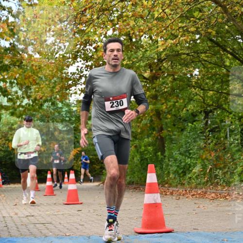 11.10.2026 - Bramfelder Halbmarathon 2026 J. Mangold http://msf.ph/oto/10830035 11.10.2026 11:10:20 Laufen 9, 88, 155, 230 meine-sportfotos.de