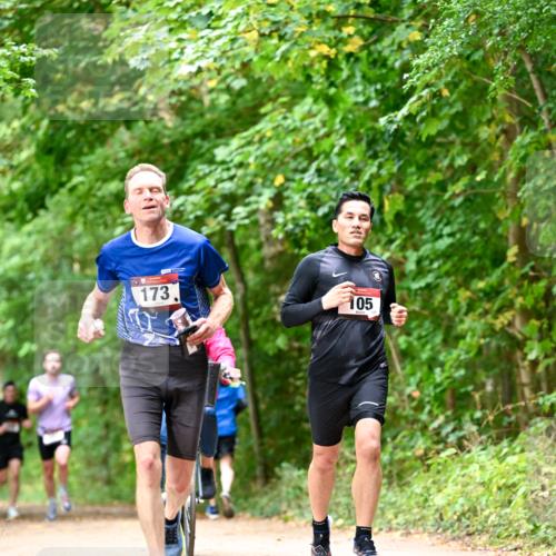 11.10.2026 - Bramfelder Halbmarathon 2026 Dr. Thomas Lammeyer http://msf.ph/oto/10830059 11.10.2026 11:12:24 Laufen 173, 105 meine-sportfotos.de