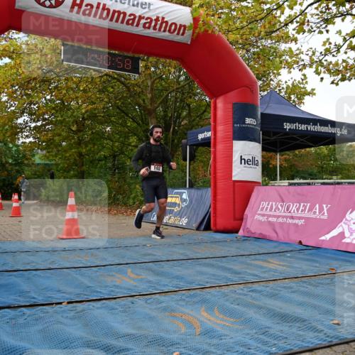 11.10.2026 - Bramfelder Halbmarathon 2026 J. Mangold http://msf.ph/oto/10830096 11.10.2026 11:10:57 Laufen 102 meine-sportfotos.de