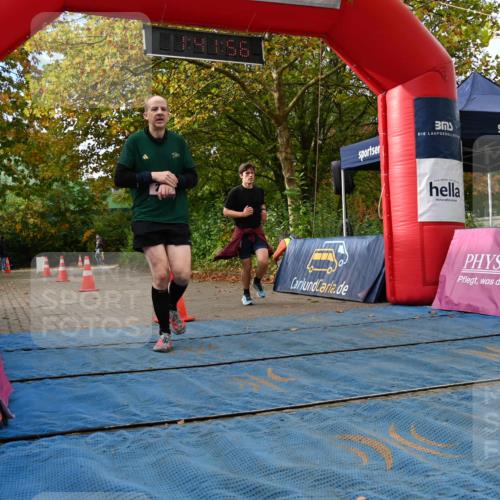 11.10.2026 - Bramfelder Halbmarathon 2026 J. Mangold http://msf.ph/oto/10830150 11.10.2026 11:11:54 Laufen 221, 328, 534, 649 meine-sportfotos.de