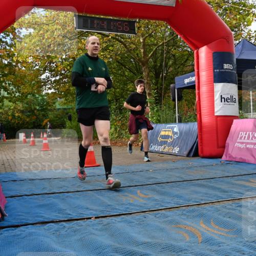 11.10.2026 - Bramfelder Halbmarathon 2026 J. Mangold http://msf.ph/oto/10830153 11.10.2026 11:11:55 Laufen 221, 328, 534, 649 meine-sportfotos.de