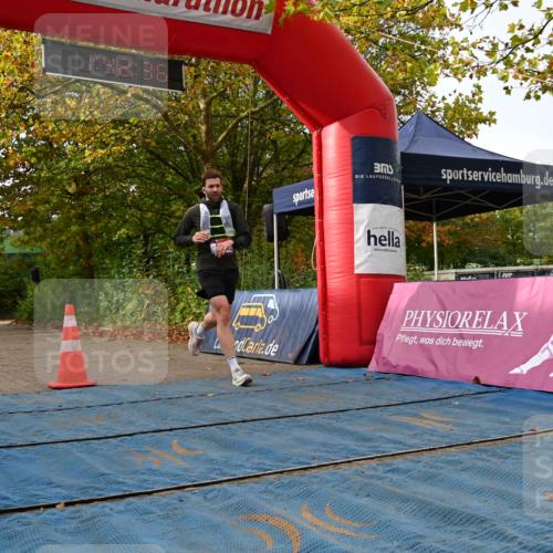 11.10.2026 - Bramfelder Halbmarathon 2026 J. Mangold http://msf.ph/oto/10830182 11.10.2026 11:12:34 Laufen 562, 563, 633 meine-sportfotos.de