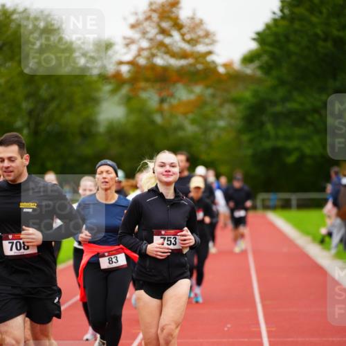 11.10.2026 - Bramfelder Halbmarathon 2026 LAZAROV Photography http://msf.ph/oto/10838112 11.10.2026 09:36:15 Laufen 708, 83, 753 meine-sportfotos.de