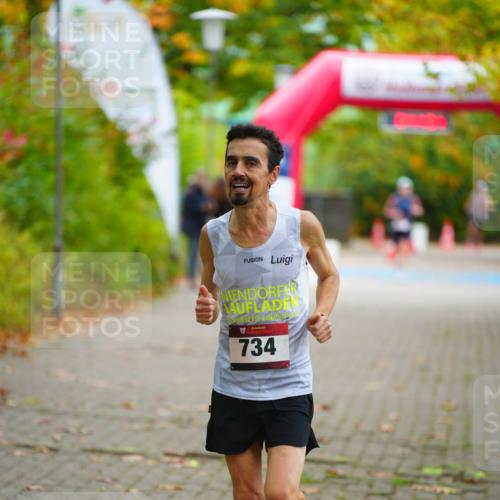 11.10.2026 - Bramfelder Halbmarathon 2026 LAZAROV Photography http://msf.ph/oto/10838593 11.10.2026 10:11:30 Laufen 734 meine-sportfotos.de