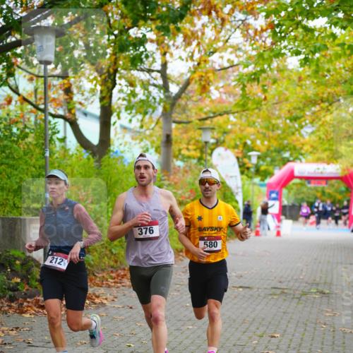 11.10.2026 - Bramfelder Halbmarathon 2026 LAZAROV Photography http://msf.ph/oto/10838611 11.10.2026 10:11:47 Laufen 212, 376, 580 meine-sportfotos.de