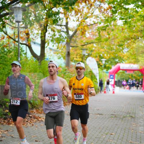 11.10.2026 - Bramfelder Halbmarathon 2026 LAZAROV Photography http://msf.ph/oto/10838613 11.10.2026 10:11:47 Laufen 212, 376, 580 meine-sportfotos.de