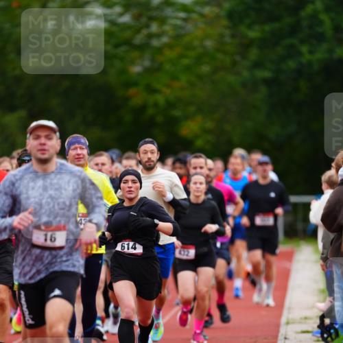 11.10.2026 - Bramfelder Halbmarathon 2026 LAZAROV Photography http://msf.ph/oto/10839878 11.10.2026 09:30:46 Laufen 16, 614, 432 meine-sportfotos.de