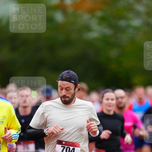 11.10.2026 - Bramfelder Halbmarathon 2026 LAZAROV Photography http://msf.ph/oto/10839898 11.10.2026 09:30:53 Laufen 35, 1, 704, 63, 425 meine-sportfotos.de