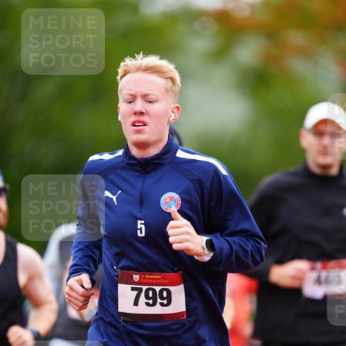 11.10.2026 - Bramfelder Halbmarathon 2026 LAZAROV Photography http://msf.ph/oto/10840044 11.10.2026 09:32:28 Laufen 5, 35, 799, 1 meine-sportfotos.de
