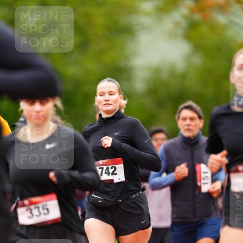 11.10.2026 - Bramfelder Halbmarathon 2026 LAZAROV Photography http://msf.ph/oto/10840213 11.10.2026 09:34:03 Laufen 335, 742, 151 meine-sportfotos.de