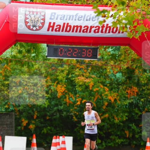 11.10.2026 - Bramfelder Halbmarathon 2026 LAZAROV Photography http://msf.ph/oto/10840264 11.10.2026 09:52:36 Laufen 00, 22, 38, 734 meine-sportfotos.de