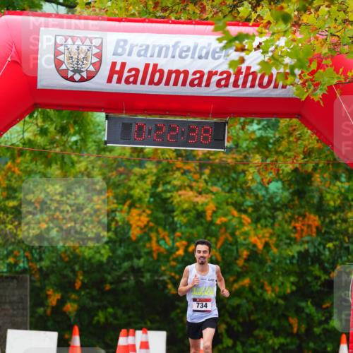 11.10.2026 - Bramfelder Halbmarathon 2026 LAZAROV Photography http://msf.ph/oto/10840265 11.10.2026 09:52:36 Laufen 734 meine-sportfotos.de