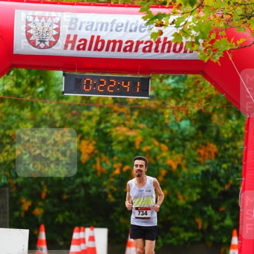 11.10.2026 - Bramfelder Halbmarathon 2026 LAZAROV Photography http://msf.ph/oto/10840271 11.10.2026 09:52:39 Laufen 0, 22, 41, 734 meine-sportfotos.de