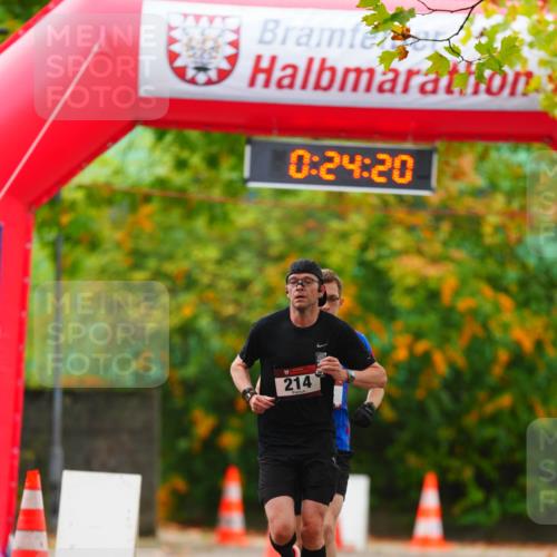 11.10.2026 - Bramfelder Halbmarathon 2026 LAZAROV Photography http://msf.ph/oto/10840370 11.10.2026 09:54:18 Laufen 0, 24, 20, 214 meine-sportfotos.de