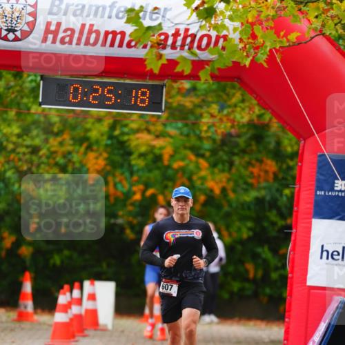 11.10.2026 - Bramfelder Halbmarathon 2026 LAZAROV Photography http://msf.ph/oto/10840388 11.10.2026 09:55:16 Laufen 10, 25, 18, 607 meine-sportfotos.de