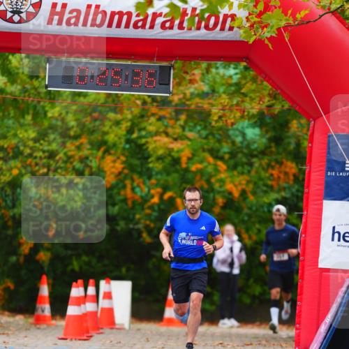11.10.2026 - Bramfelder Halbmarathon 2026 LAZAROV Photography http://msf.ph/oto/10840409 11.10.2026 09:55:34 Laufen  meine-sportfotos.de