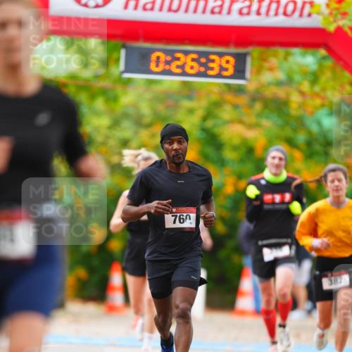 11.10.2026 - Bramfelder Halbmarathon 2026 LAZAROV Photography http://msf.ph/oto/10840503 11.10.2026 09:56:37 Laufen 0, 26, 39, 760, 382 meine-sportfotos.de