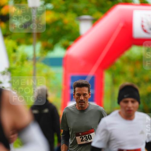 11.10.2026 - Bramfelder Halbmarathon 2026 LAZAROV Photography http://msf.ph/oto/10840669 11.10.2026 09:58:41 Laufen 230, 816 meine-sportfotos.de