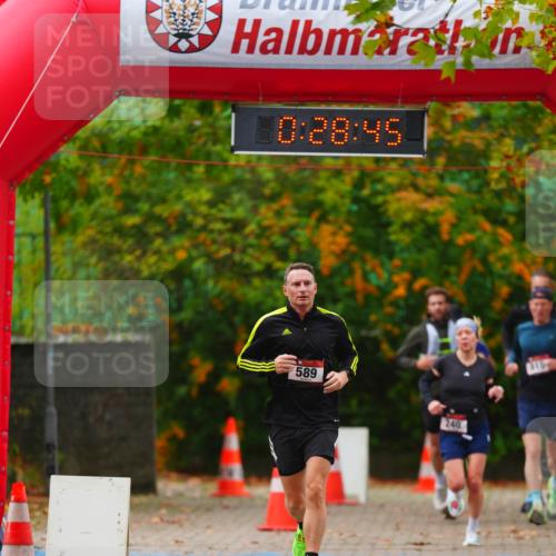 11.10.2026 - Bramfelder Halbmarathon 2026 LAZAROV Photography http://msf.ph/oto/10840674 11.10.2026 09:58:43 Laufen 0, 28, 45, 589, 240 meine-sportfotos.de